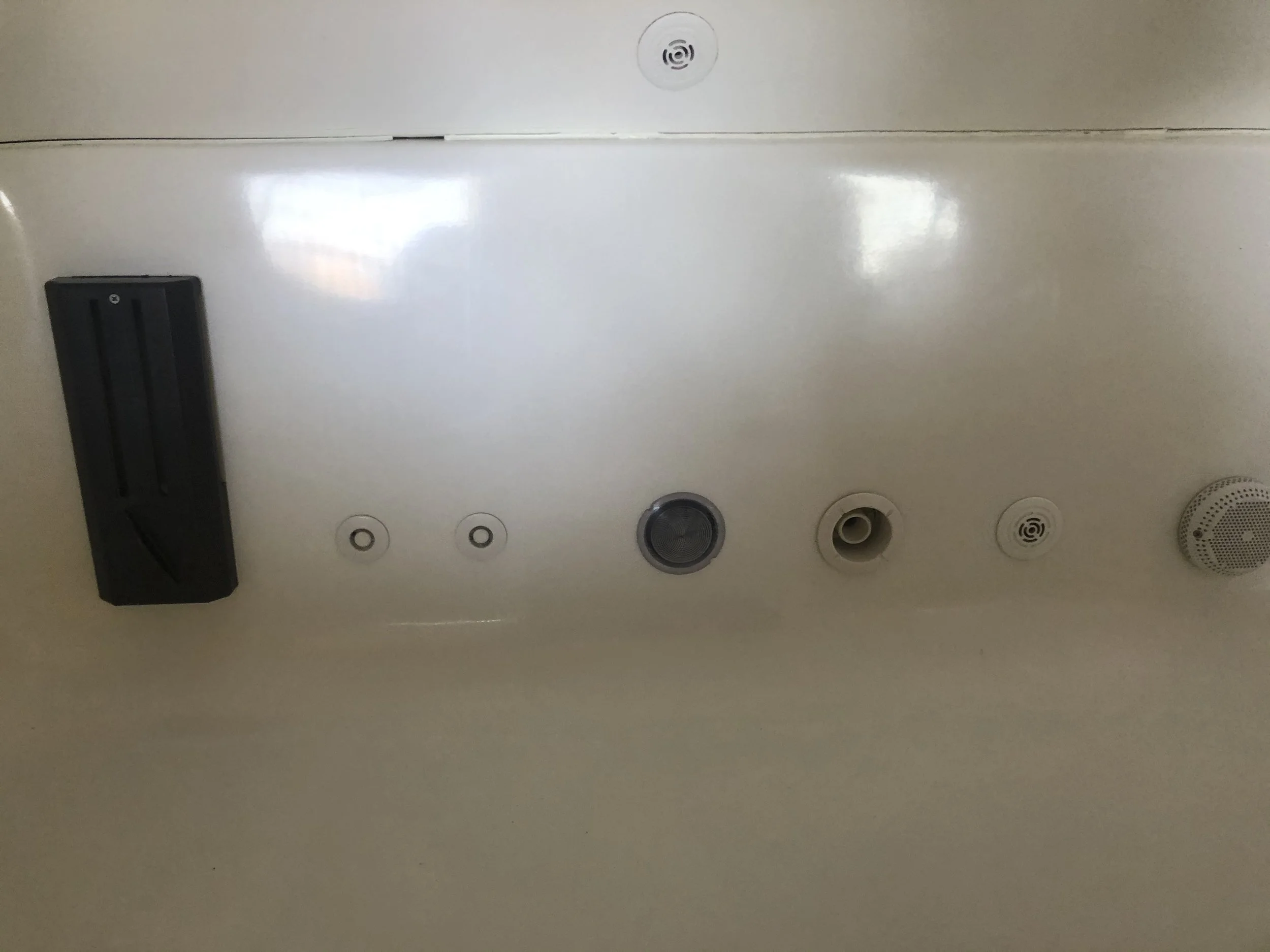 1 Royal Spa Float Pod - view 4