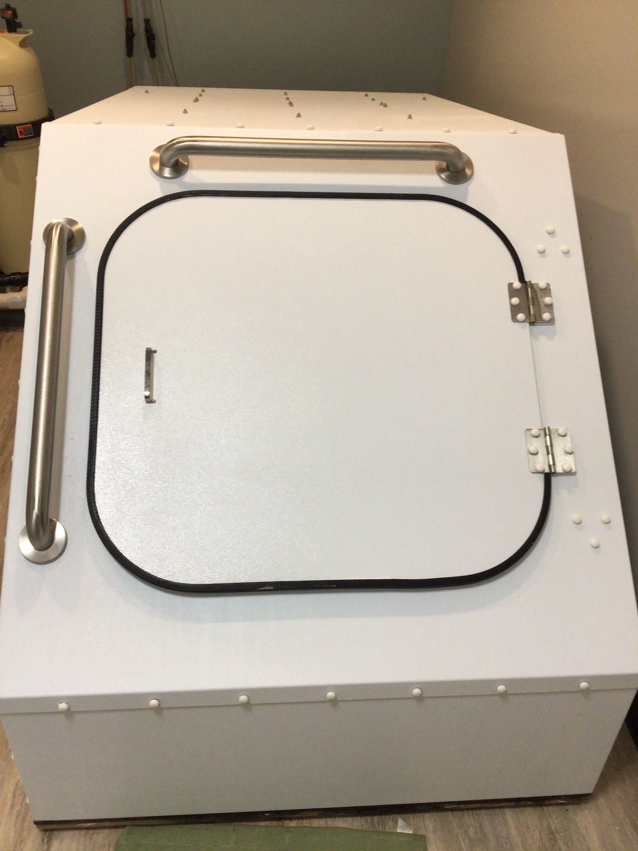 1 Escape Pod Explorer