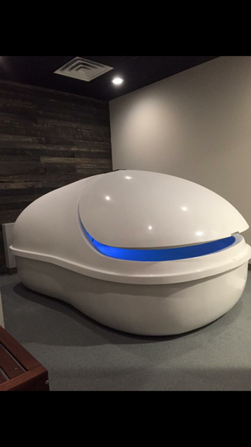 2 Royal Spa Float Pods