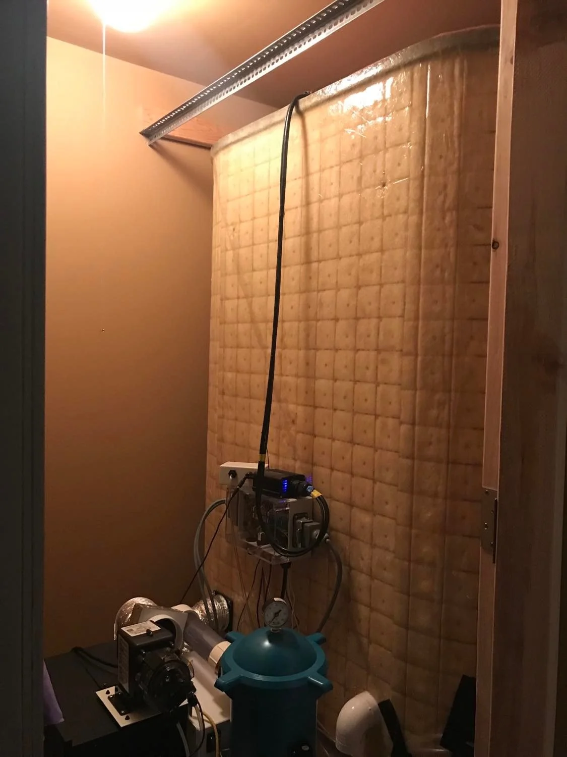 1 Superior Float Cabin - view 4