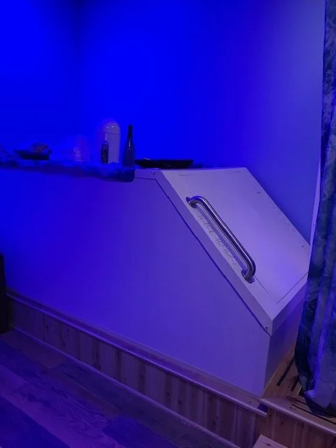 2 Samadhi Tanks - view 2