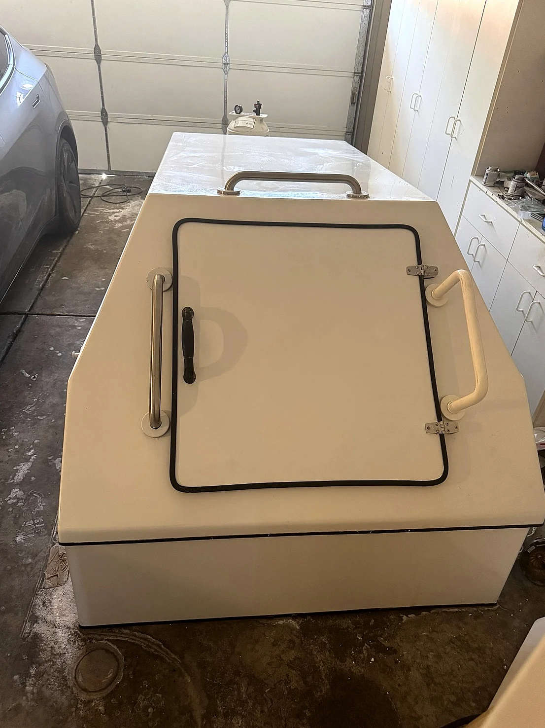 Oasis Commercial Float Tank – Upgraded UV & Filtration System - view 5