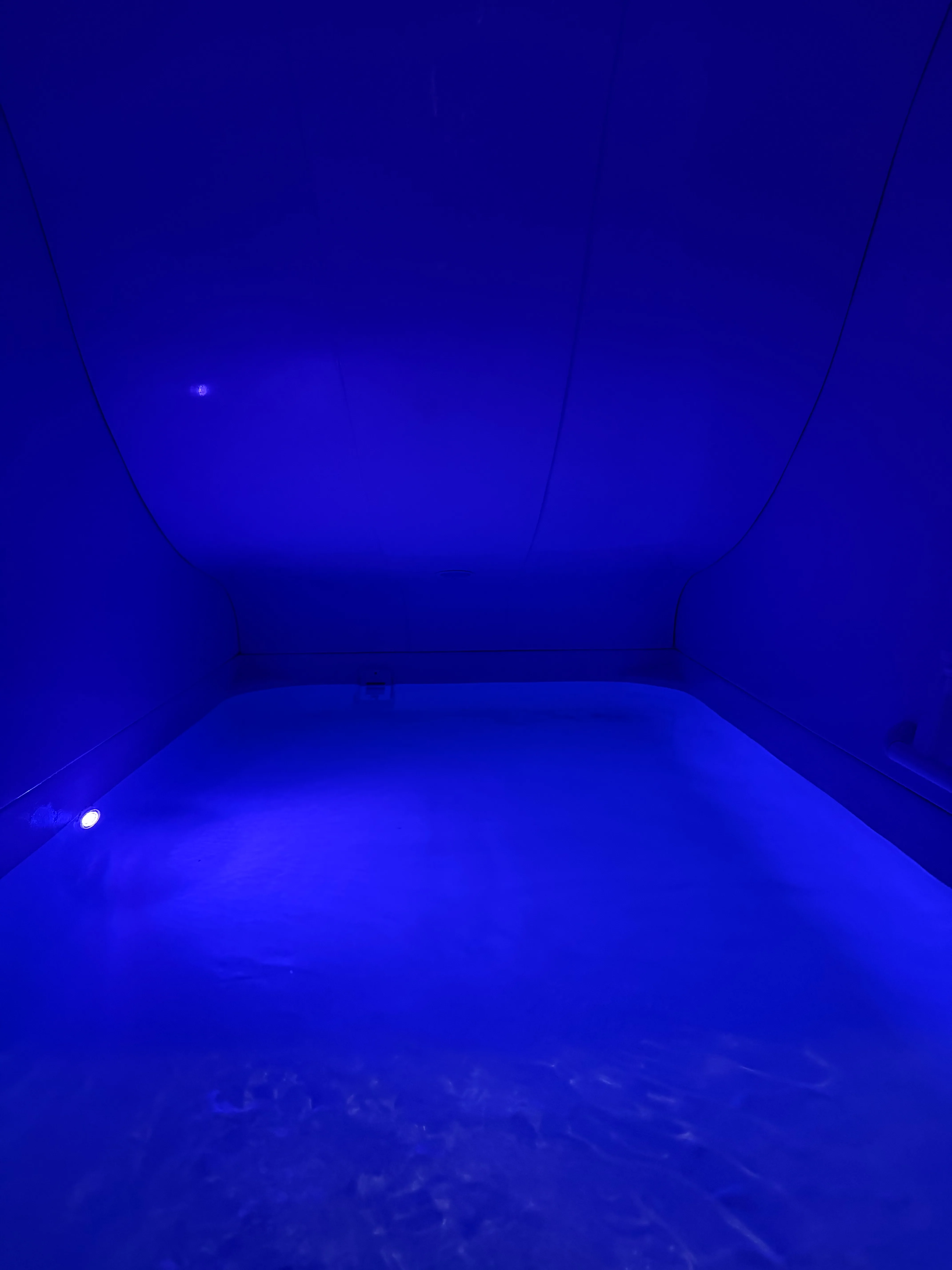 2021 Wave Float Room - view 8