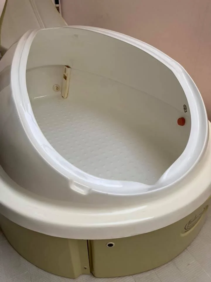 1 Floataway Tranquility Pod - view 2